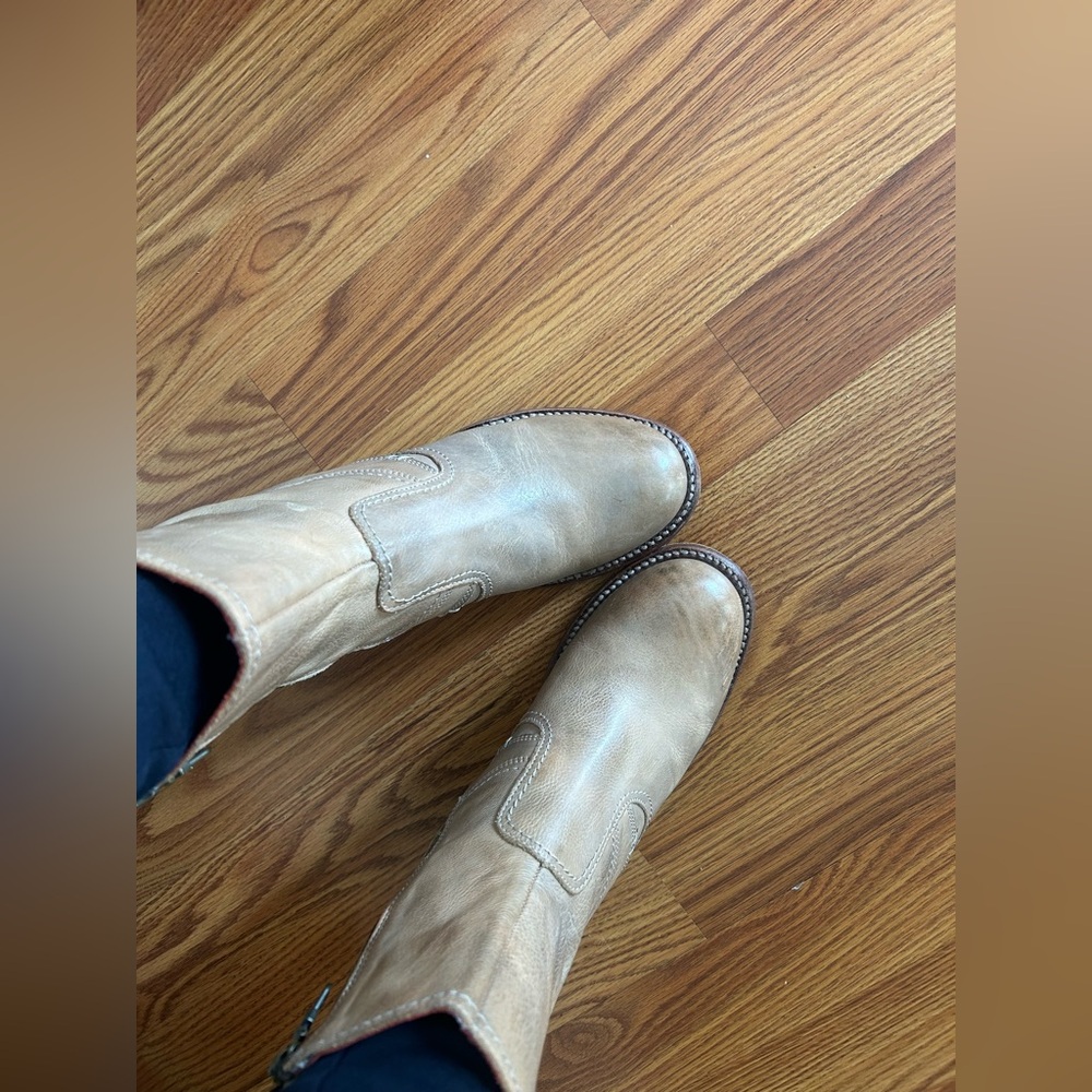 Bed Stu Iris Light Tan Leather Ankle Boots Size 8 - Picture 5 of 16